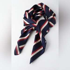✨NWT‎ LULUS GORGEOUS SCARF✨